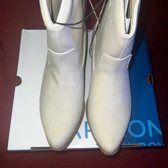 COPY - Western Boots - Picture 4 of 5